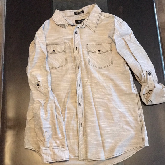 Mens button up - Picture 1 of 3